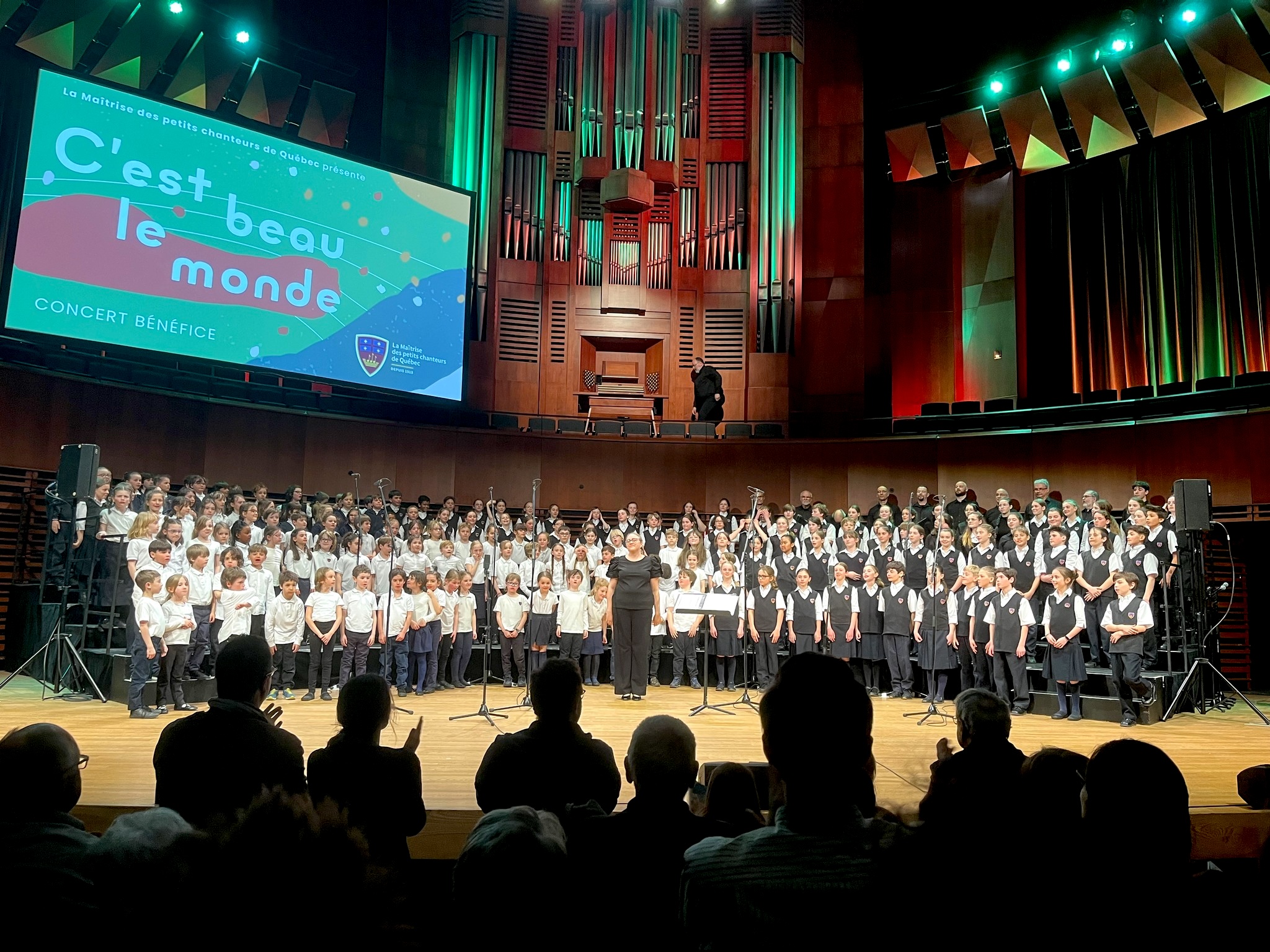 La formation comprend des Prestations musicales variées, tel le Concert bénéfice de la Maîtrise au Palais Montcalm, avril 2023